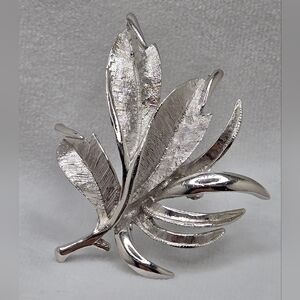 Vintage Silver-Tone Leaf Brooch Brushed & Polished 2” Pin